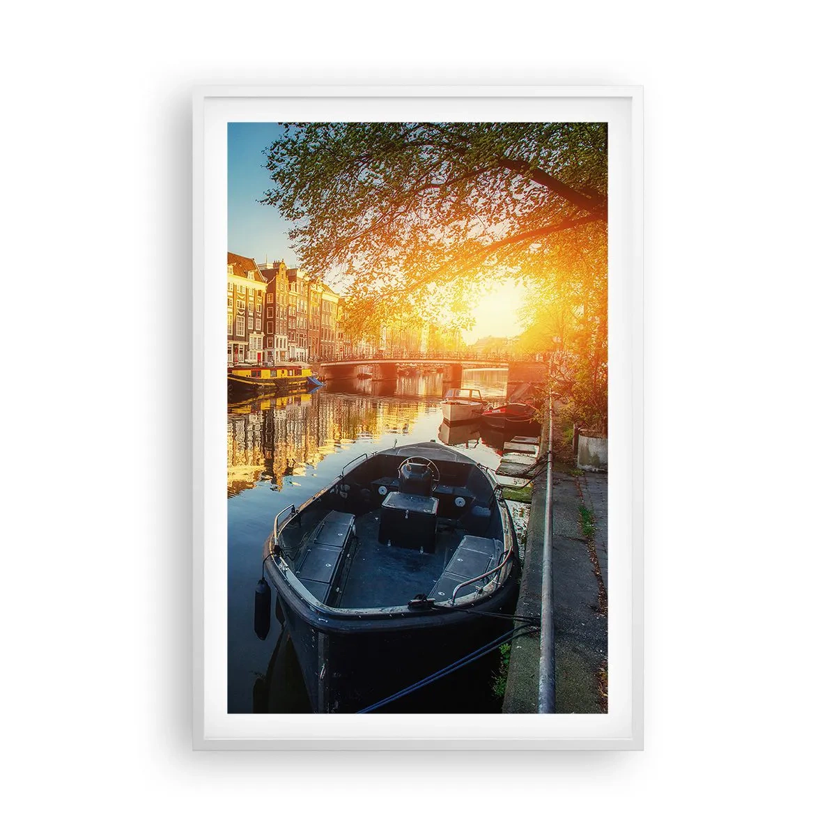 Plagát v bielom ráme - Ráno v Amsterdame - 61x91 cm
