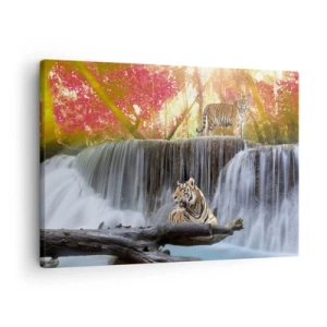 Obraz na plátne - Tigre pri vodopáde v jesennom lese - 70x50cm - Surrealistická krajina    - Moderná nástenná dekorácia do obývacej izby a spálne ARTTOR