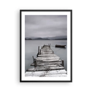 Plagát v čiernom ráme - Staré mólo s loďkou na pokojnej vode - 50x70cm - Zajtra môžeš vyraziť - Moderná nástenná dekorácia do obývacej izby a spálne ARTTOR