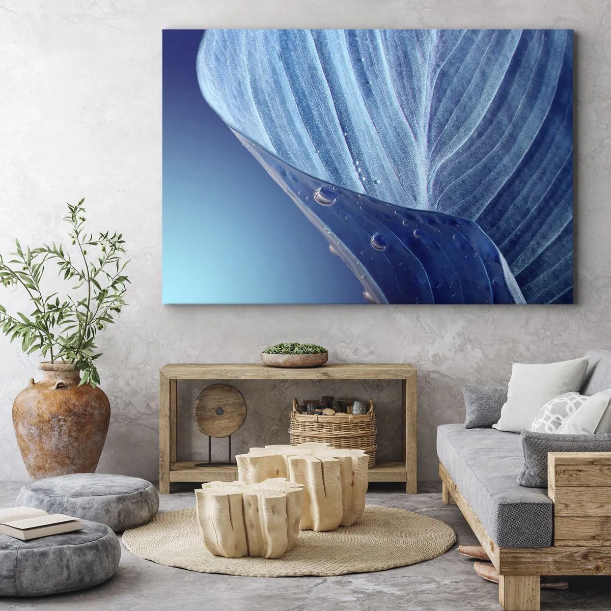 Obraz na plátne - Modrý list s viditeľnými kvapkami vody - 70x50cm - Skryté kvapky modrej - Moderná nástenná dekorácia do obývacej izby a spálne ARTTOR