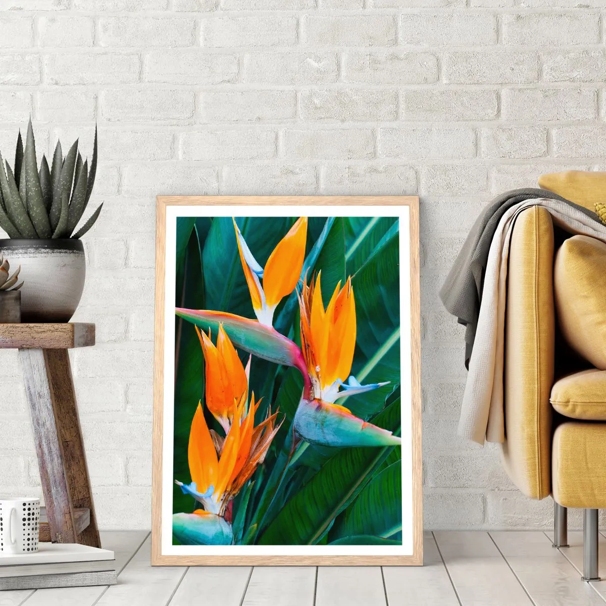 Plagát v ráme zo svetlého duba - Je to kvetina, alebo vták? - 70x100 cm