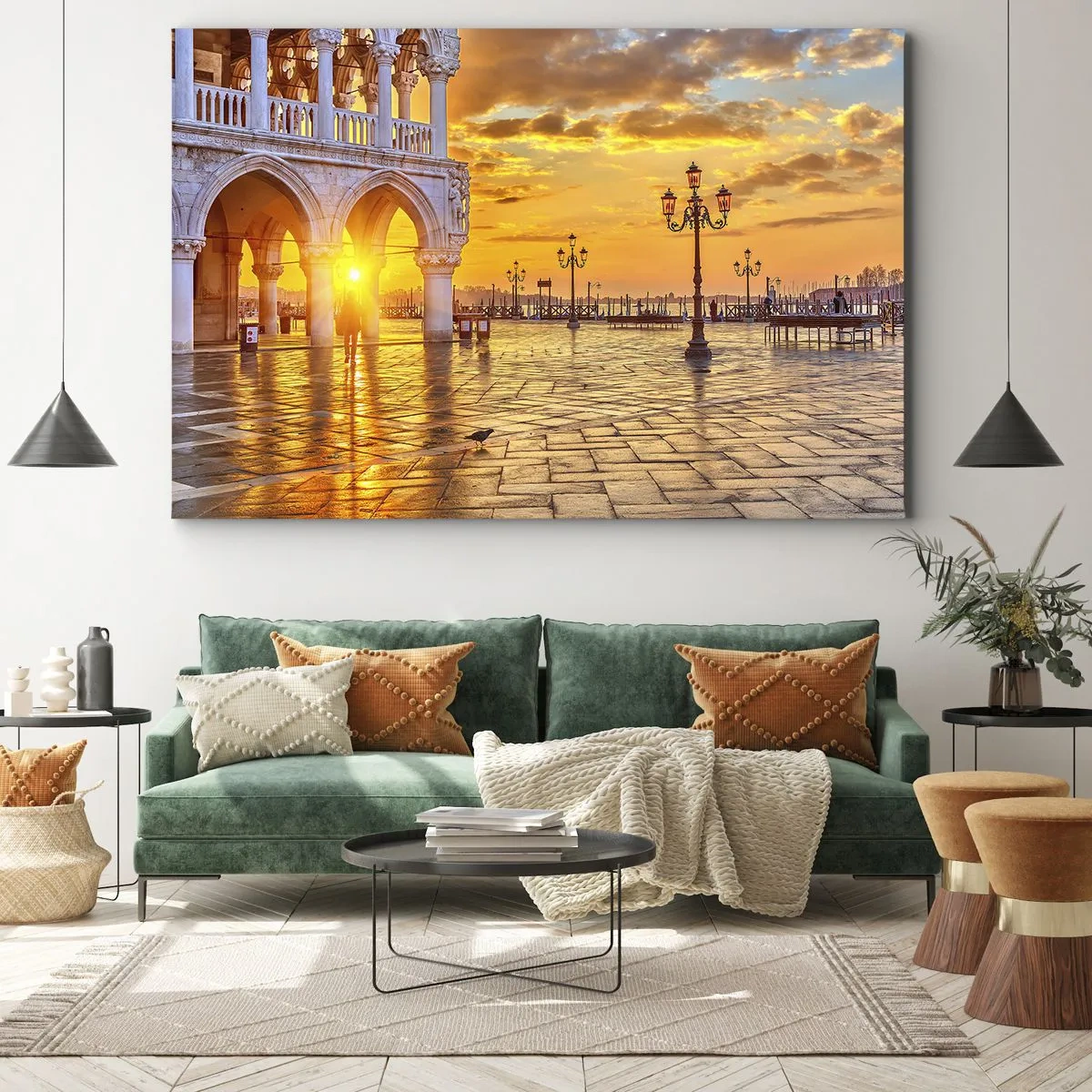 Obraz na plátne - Zlatý západ slnka na námestí s arkádami a lampami - 70x50cm - Kde sú všetci? - Moderná nástenná dekorácia do obývacej izby a spálne ARTTOR