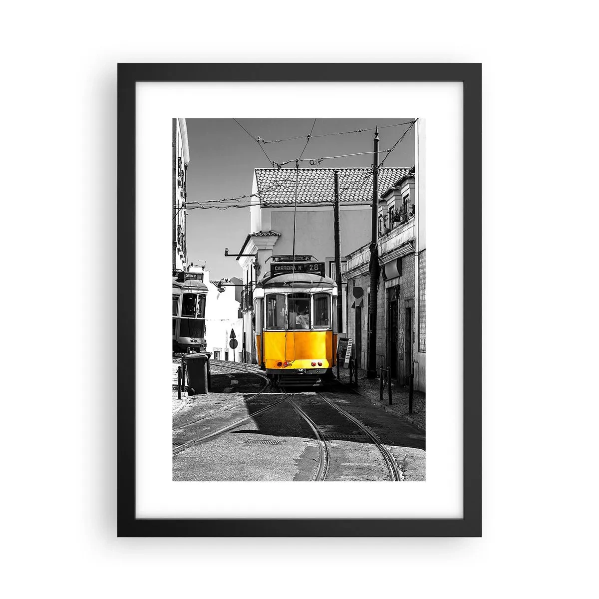 Plagát v čiernom ráme - Duch Lisabonu - 30x40 cm