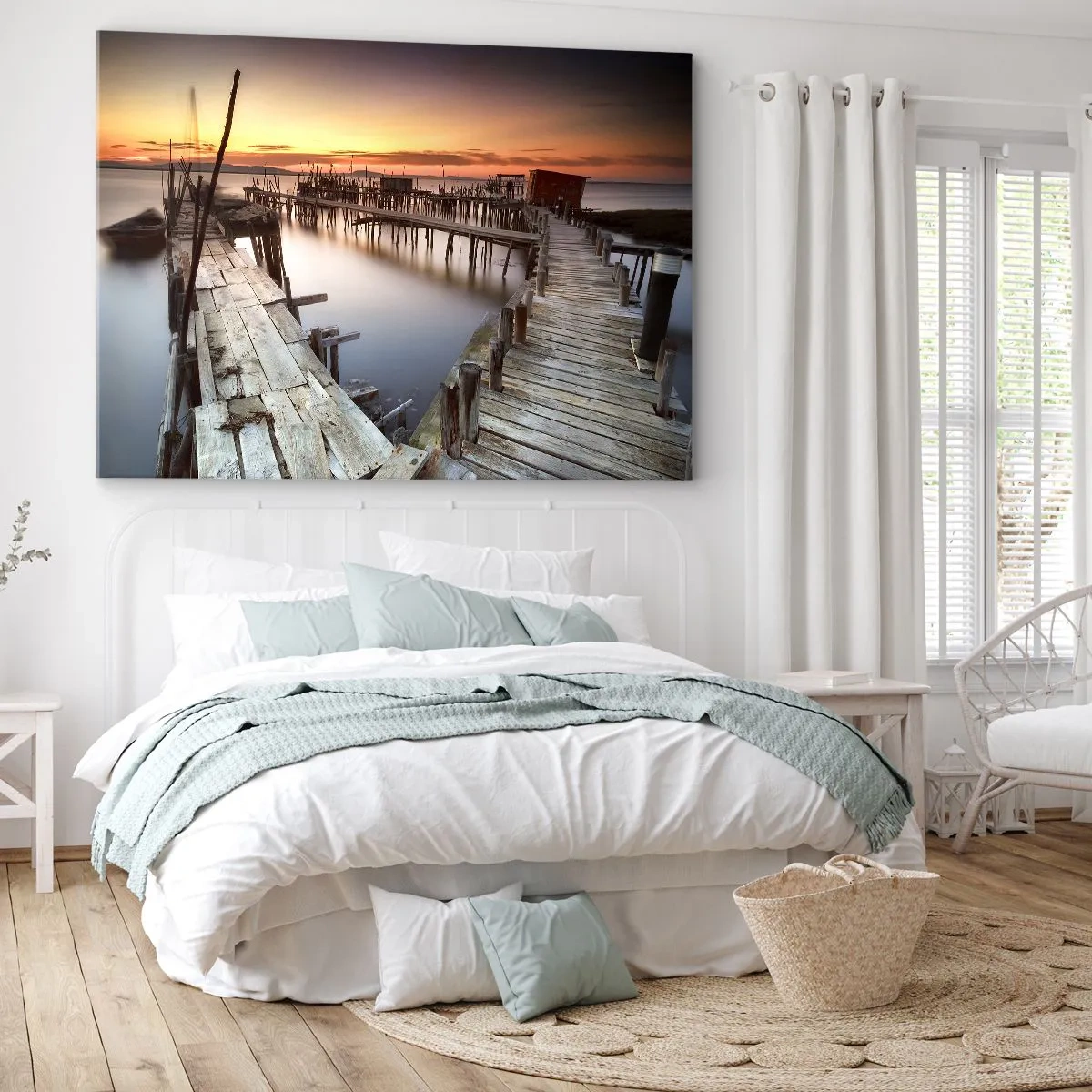 Obraz na plátne - Drevené móla na pokojnej vode pri západe slnka - 70x50cm - Autentickosť, nie turistická atrapa - Moderná nástenná dekorácia do obývacej izby a spálne ARTTOR