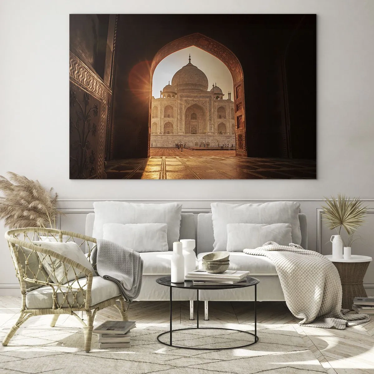 Obraz na skle - Západ slnka nad monumentálnou budovou cez oblúk - 70x50cm - Pamätník nadpozemskej lásky - Moderná nástenná dekorácia do obývacej izby a spálne ARTTOR