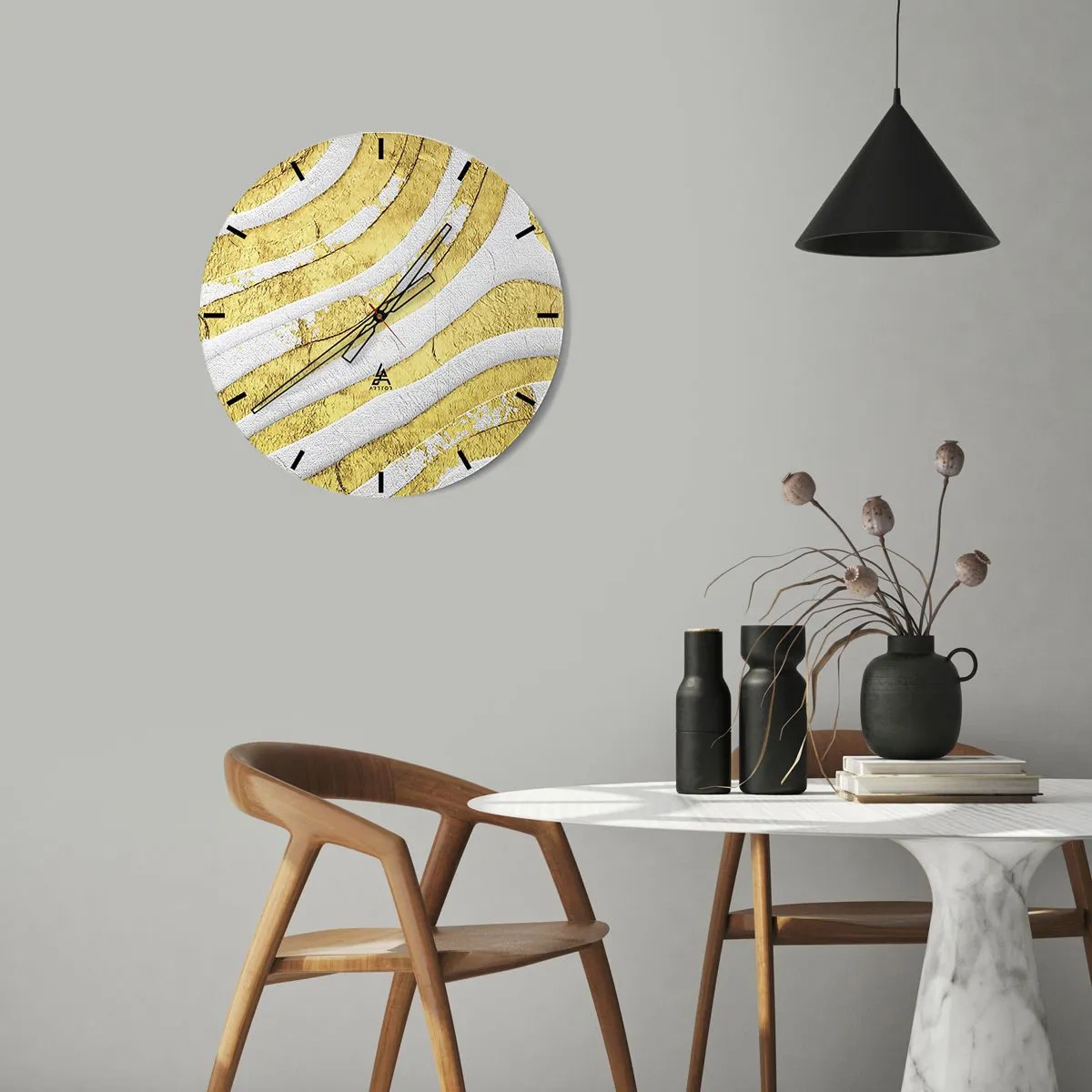 Nástenné hodiny - Zlaté a biele vlny v abstraktnej textúre - 30x30cm - Kompozícia v bielej a zlatej - Moderná nástenná dekorácia do obývacej izby, kuchyne a spálne ARTTOR