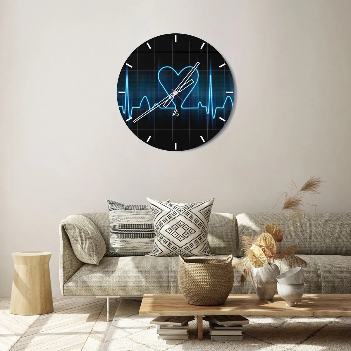 Nástenné hodiny - Motív EKG čiary v tvare srdca na čiernom pozadí - 30x30cm - V rytme srdca - Moderná nástenná dekorácia do obývacej izby, kuchyne a spálne ARTTOR