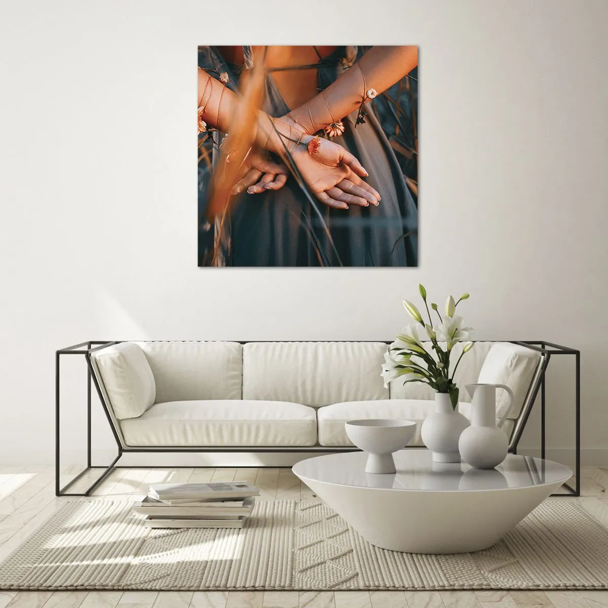 Obraz na skle - Prepojená s prírodou - 30x30 cm