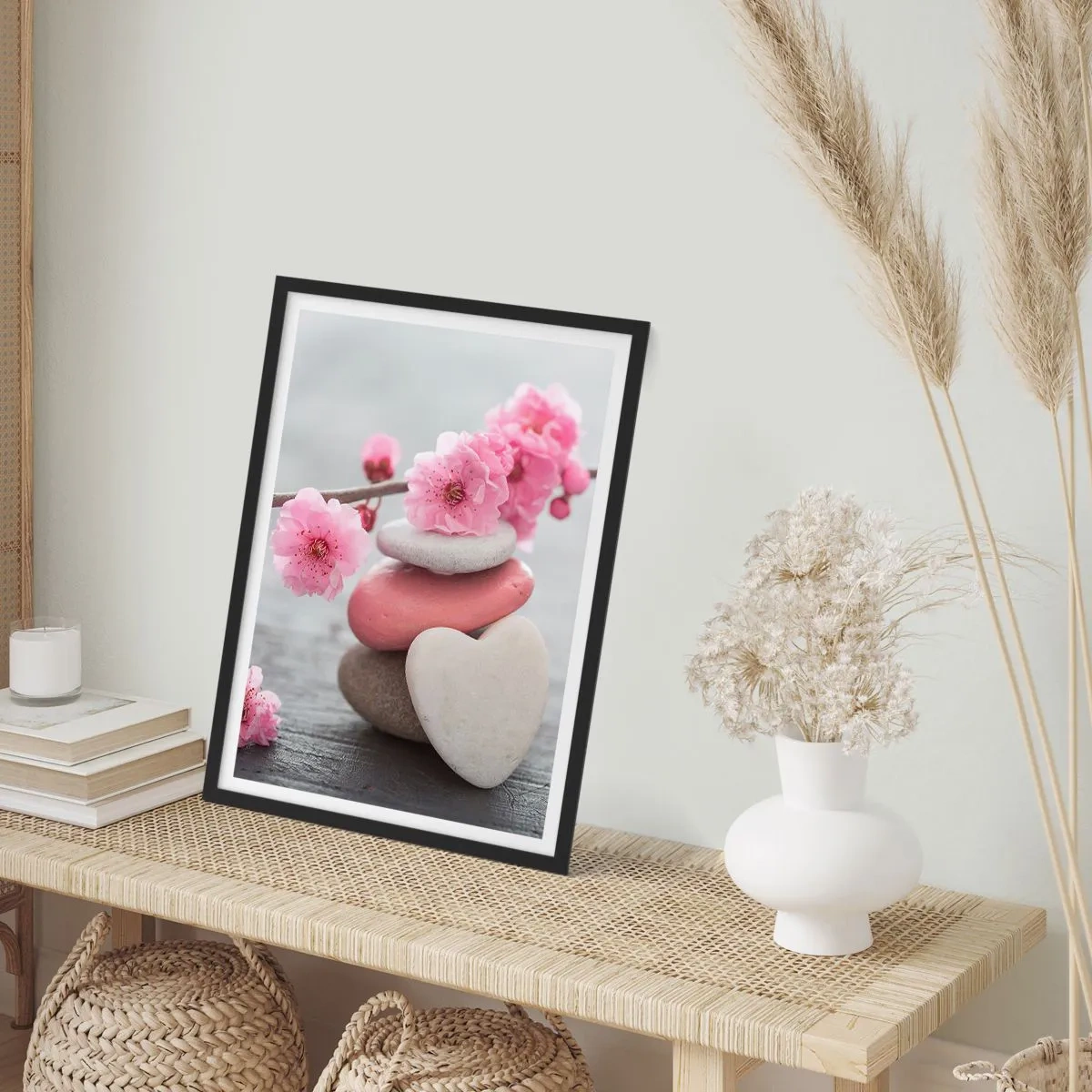 Plagát v čiernom ráme - Kamene v tvare srdca s ružovými čerešňovými kvetmi - 50x70cm - Blaženosť s višňovým kvetom - Moderná nástenná dekorácia do obývacej izby a spálne ARTTOR