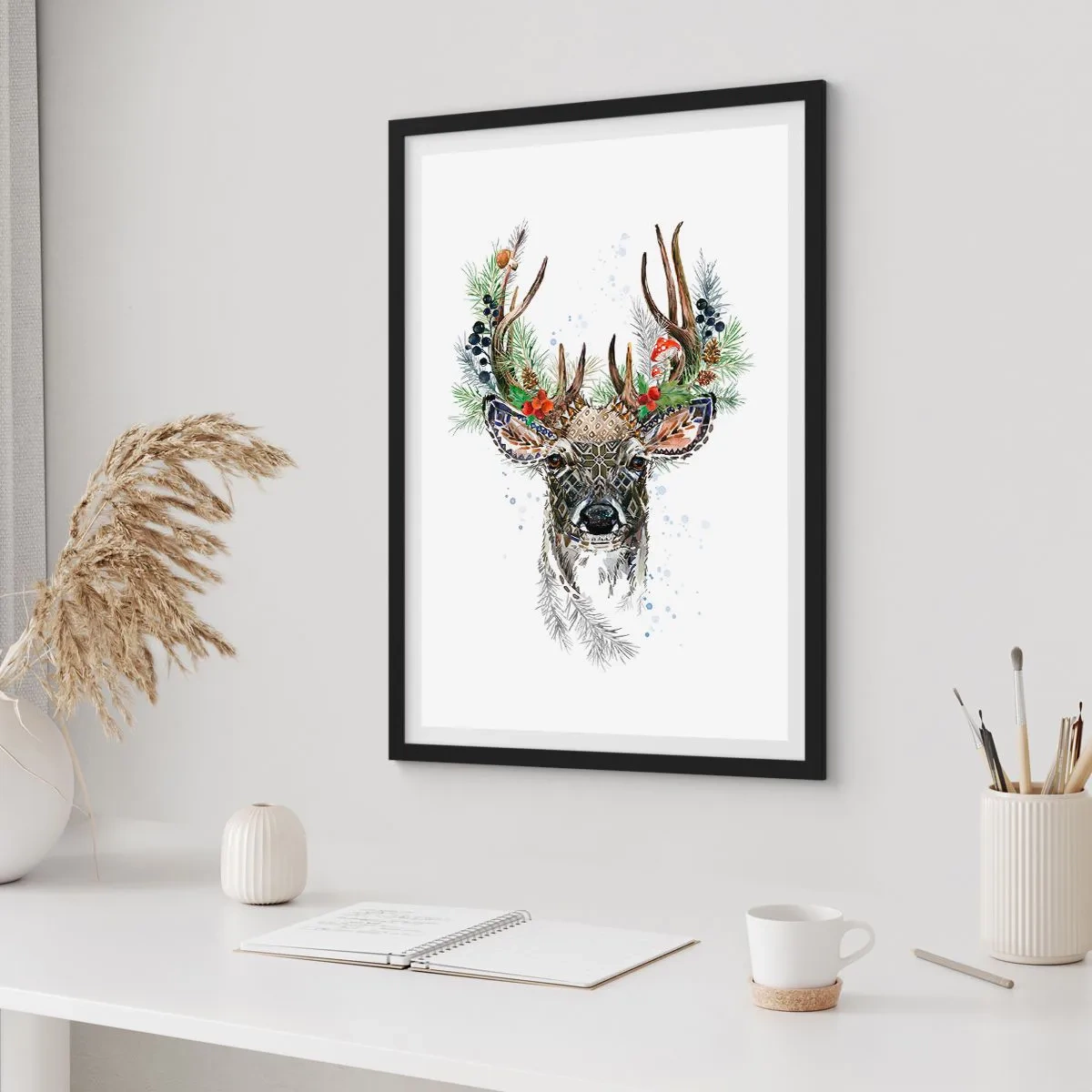 Plagát v čiernom ráme - Dekoratívny jeleň s ornamentmi a kvetinovými akcentmi - 50x70cm - V slávnostnom rúchu - Moderná nástenná dekorácia do obývacej izby a spálne ARTTOR