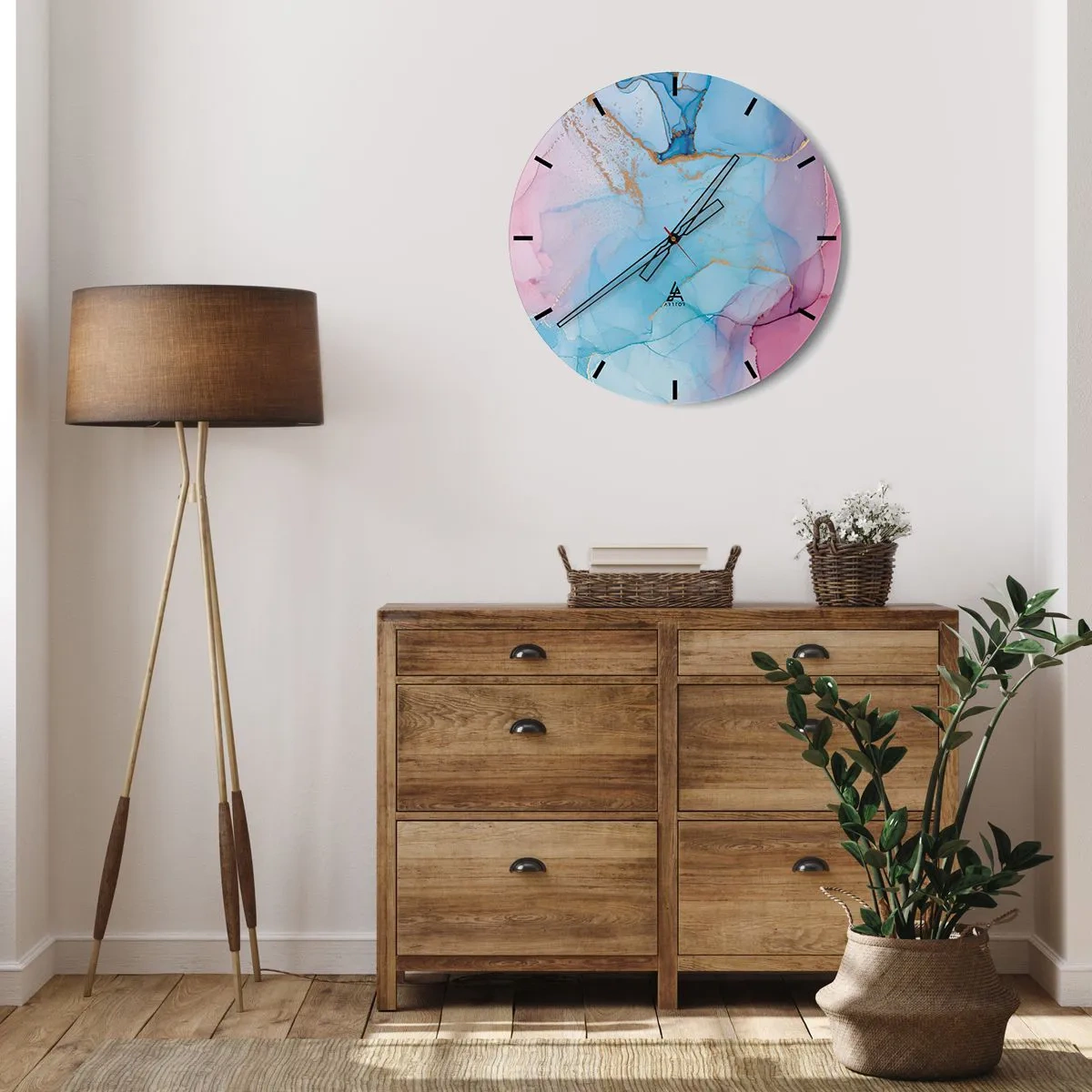 Nástenné hodiny - Abstrakcia v pastelových farbách so zlatými akcentmi - 30x30cm - Stretávanie a prelínanie - Moderná nástenná dekorácia do obývacej izby, kuchyne a spálne ARTTOR