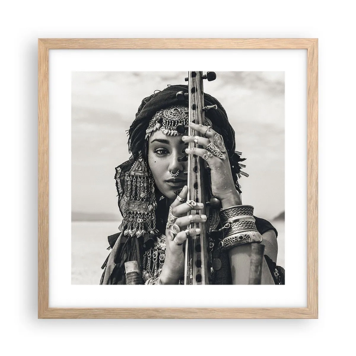 Plagát v ráme zo svetlého duba - Samotná hudba orientu - 40x40 cm