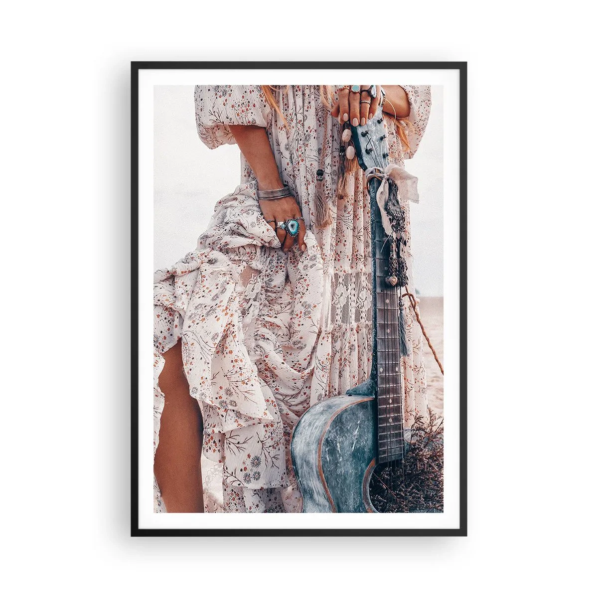 Plagát v čiernom ráme - Kvetinové deti na ceste - 70x100 cm