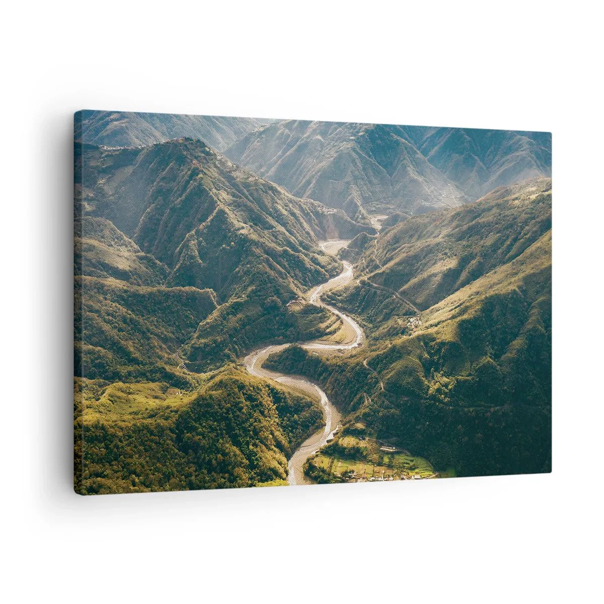 Obraz na plátne - Horská krajina s kľukatou cestou medzi zelenými kopcami - 70x50cm - Priamo zo srdca hôr - Moderná nástenná dekorácia do obývacej izby a spálne ARTTOR