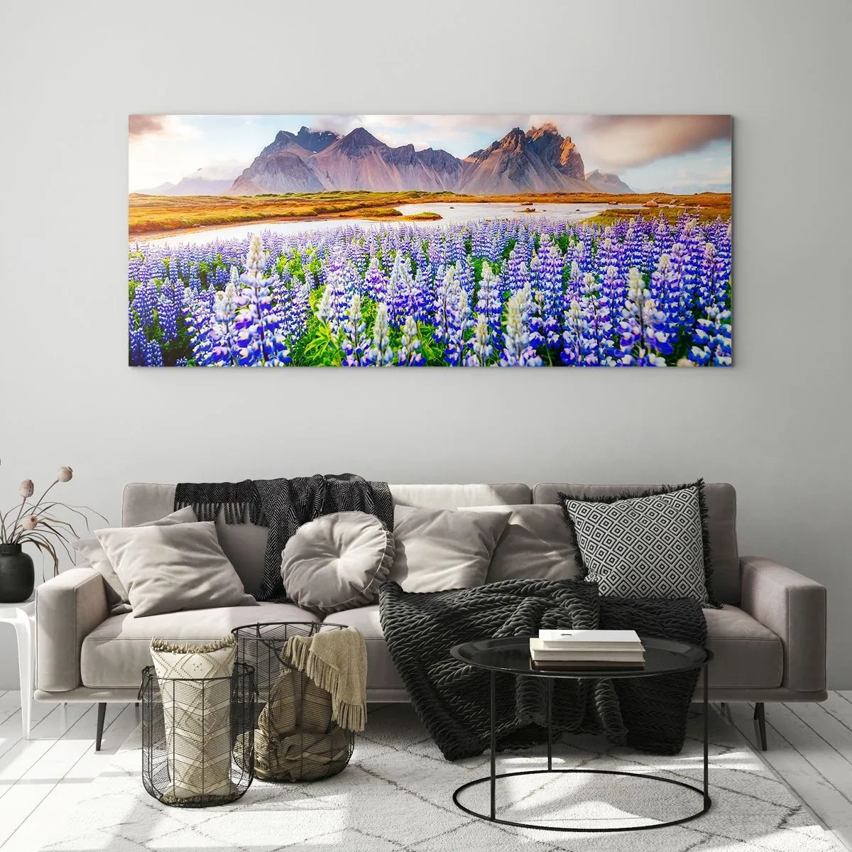 Obraz na skle - Sila a prísnosť vedľa miernosti - 120x50 cm