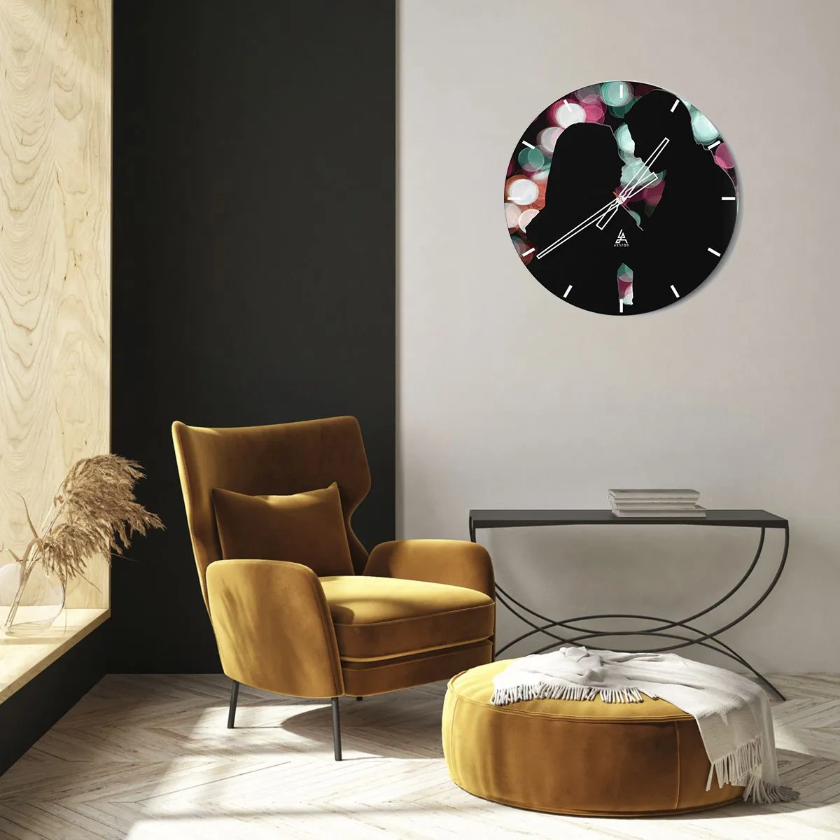 Nástenné hodiny - Siluety páru na pozadí farebných bokeh svetiel - 30x30cm - Áno! - Moderná nástenná dekorácia do obývacej izby, kuchyne a spálne ARTTOR