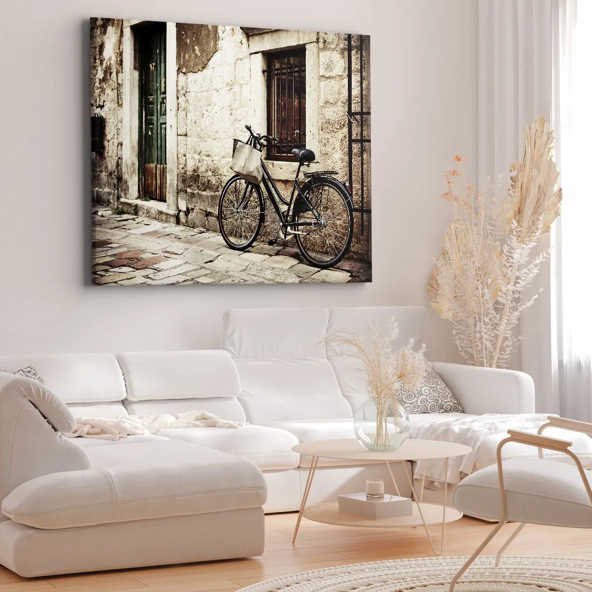 Obraz na plátne - Bicykel oproti kamennému múru s oknom a dverami v retro štýle - 70x50cm - Návrat do minulosti - Moderná nástenná dekorácia do obývacej izby a spálne ARTTOR