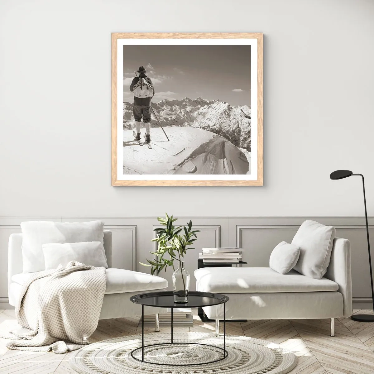 Plagát v ráme zo svetlého duba - Rovnaké hory - 60x60 cm