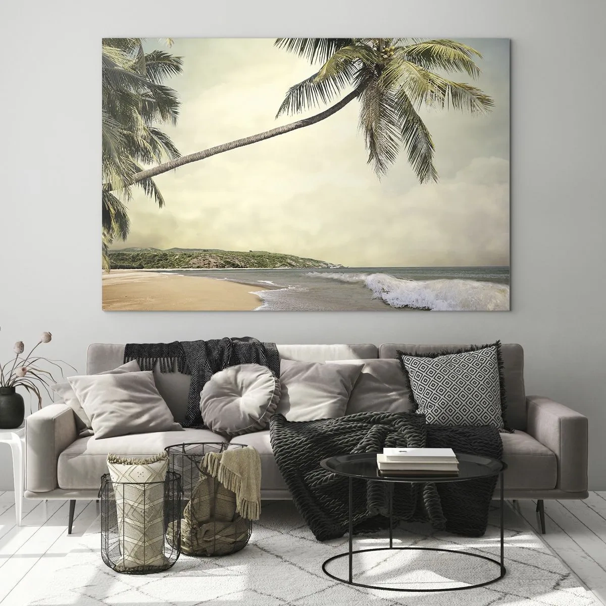 Obraz na skle - Tropická pláž s palmou a vlnami - 70x50cm - Tropický sen - Moderná nástenná dekorácia do obývacej izby a spálne ARTTOR