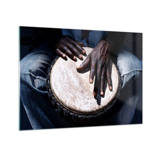 Obraz na skle - Detailný záber rúk hrajúcich na bubon djembe - 70x50cm - Žite vo svojom rytme - Moderná nástenná dekorácia do obývacej izby a spálne ARTTOR