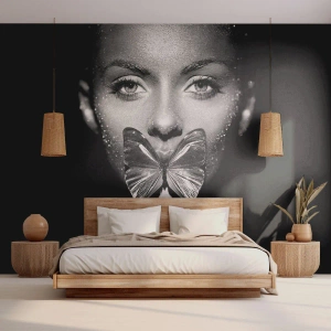 Fototapeta Premium Sand - Motýlí bozk - Abstrakcia, Žena, Motýľ - 350x256 cm