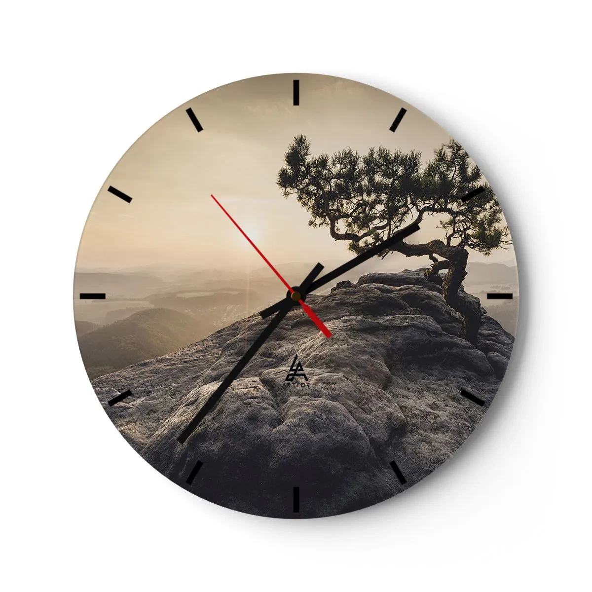 Nástenné hodiny - Osamelý strom na skale pri západe slnka - 30x30cm - Život vždy víťazí - Moderná nástenná dekorácia do obývacej izby, kuchyne a spálne ARTTOR