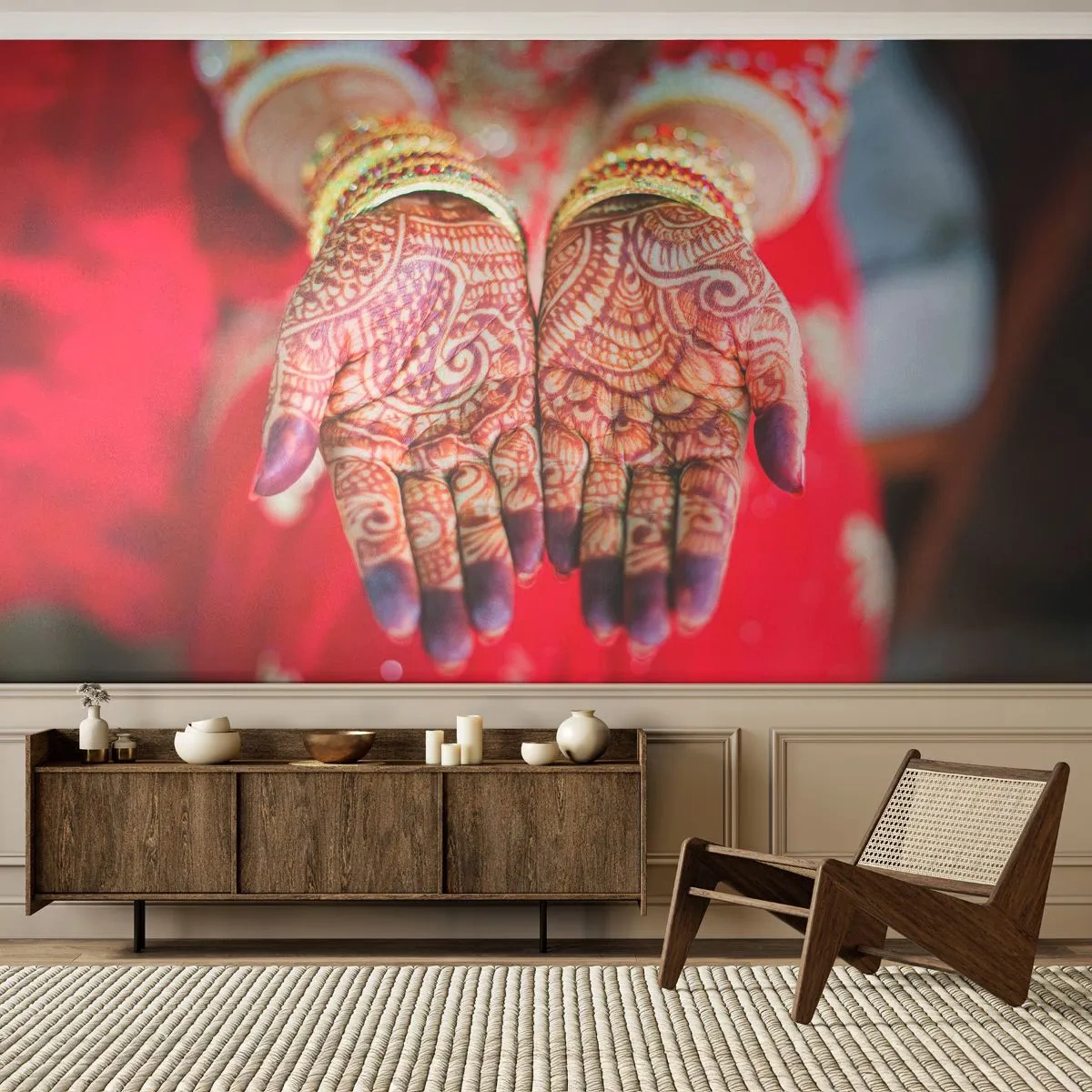 Fototapeta Premium Sand - Pripravená chytiť šťastie - Dámske ruky, Orientálne vzory, India - 100x70 cm
