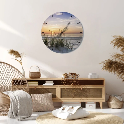 Nástenné hodiny - Krásna plážová krajina pri západe slnka s trávami v pozadí - 30x30cm - Pozri sa, predstav si a pociť - Moderná nástenná dekorácia do obývacej izby, kuchyne a spálne ARTTOR