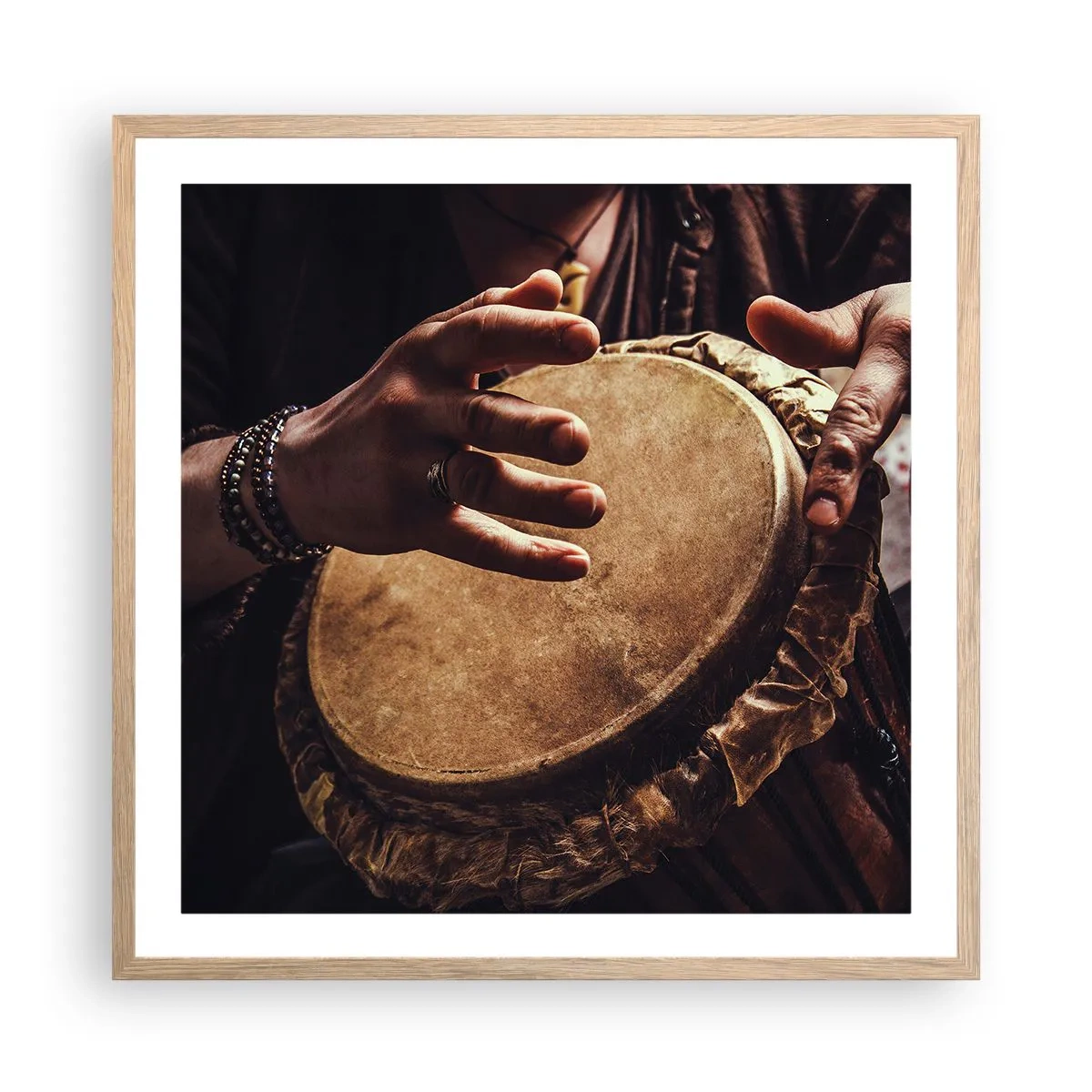 Plagát v ráme zo svetlého duba - V rytme srdca - 60x60 cm