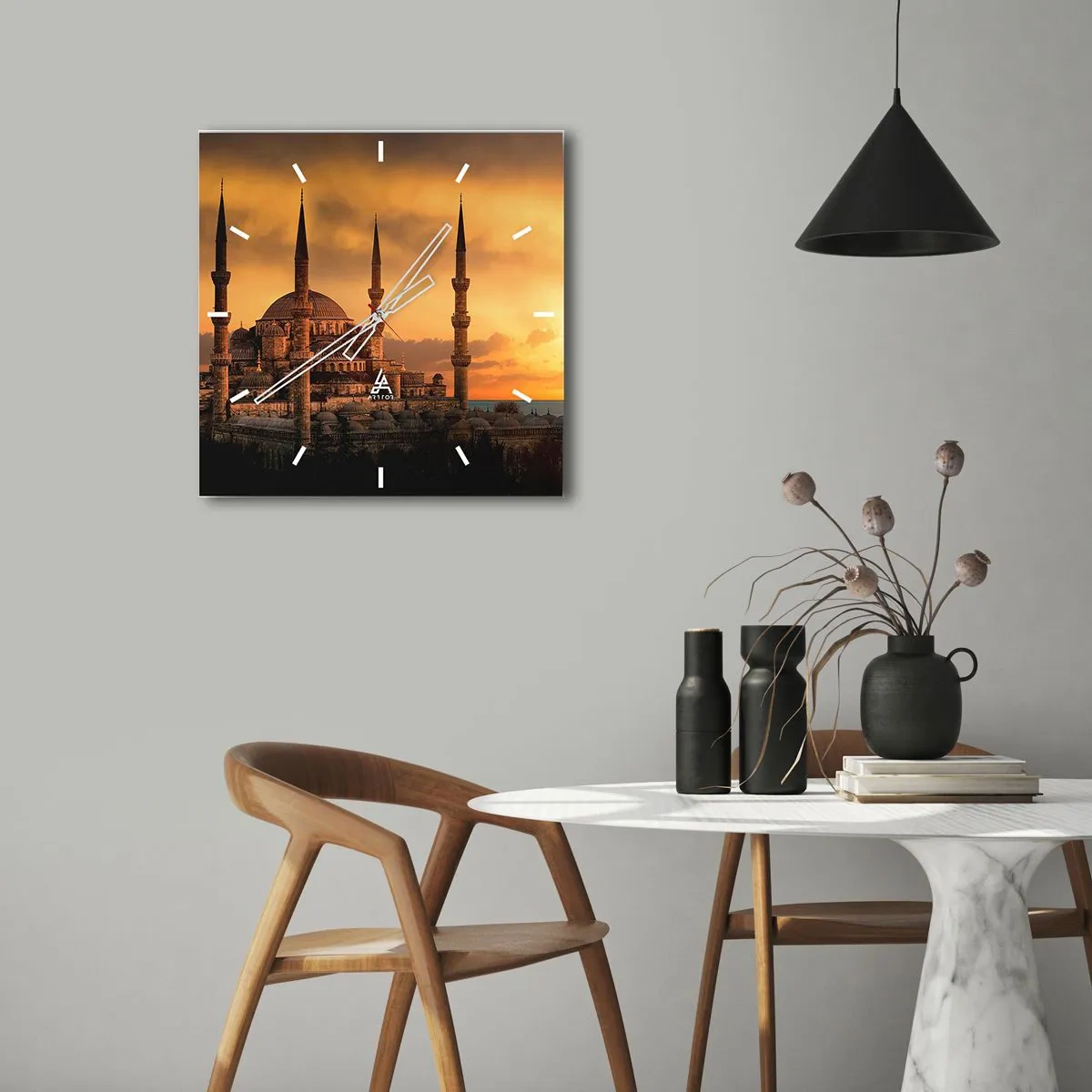 Nástenné hodiny - Boh je veľký - 40x40 cm