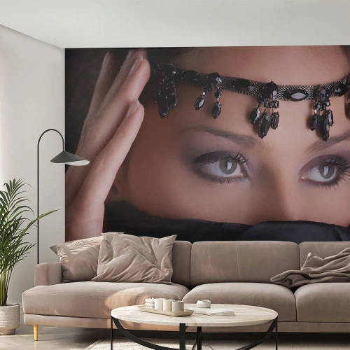 Fototapeta Premium Canvas - Orientálne zvodné tajomstvo - Žena, Oči, Kultúra - 150x105 cm
