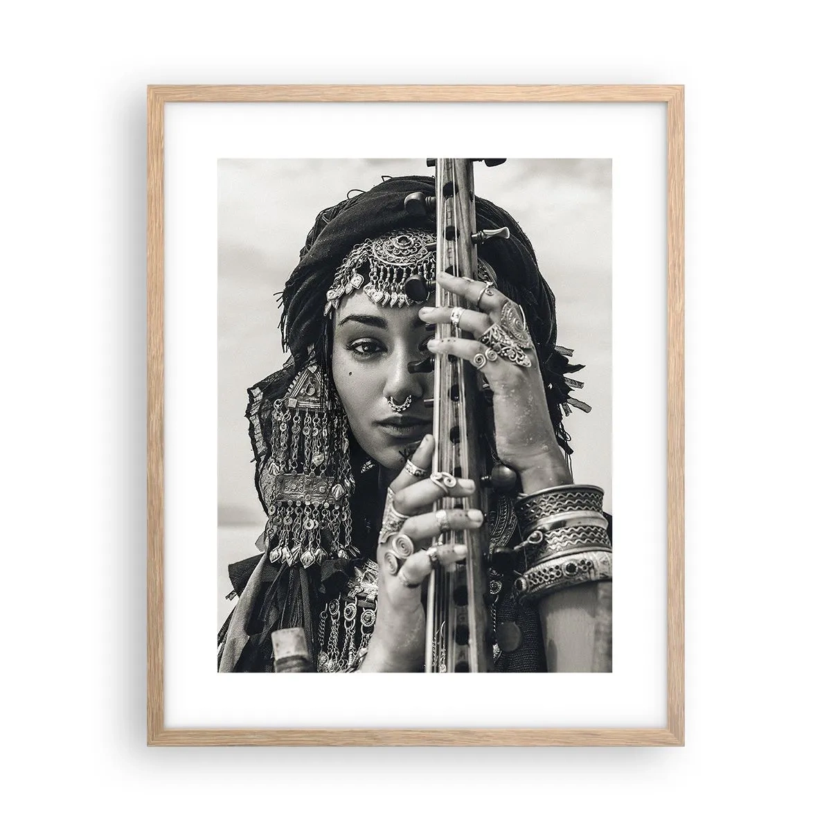 Plagát v ráme zo svetlého duba - Samotná hudba orientu - 40x50 cm