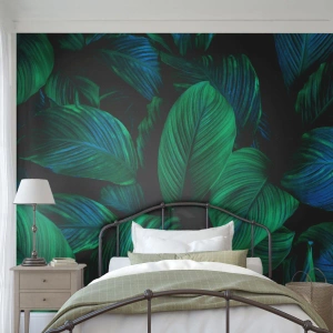 Fototapeta Standard Eco - Svieže zelené listy v hustej tropickej kompozícii - 100x70cm - V zelenom dave - Moderná nástenná dekorácia do obývacej izby a spálne ARTTOR