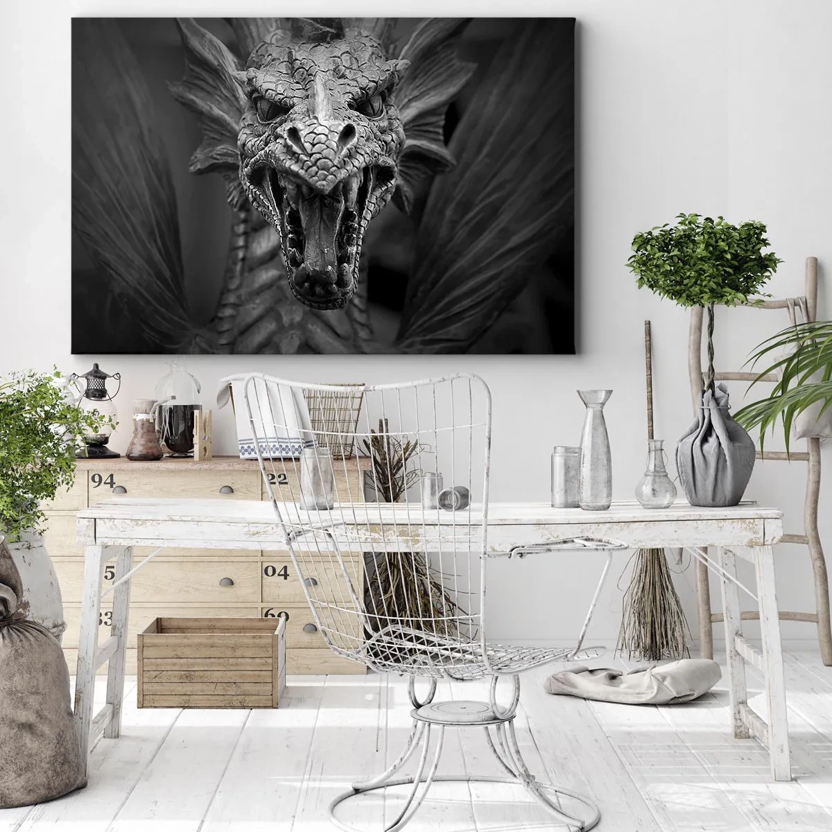Obraz na plátne - Hrozivá dračia hlava v čiernej a bielej farbe s výraznými detailmi. - 70x50cm - Rozprávkový drak v šedi - Moderná nástenná dekorácia do obývacej izby a spálne ARTTOR