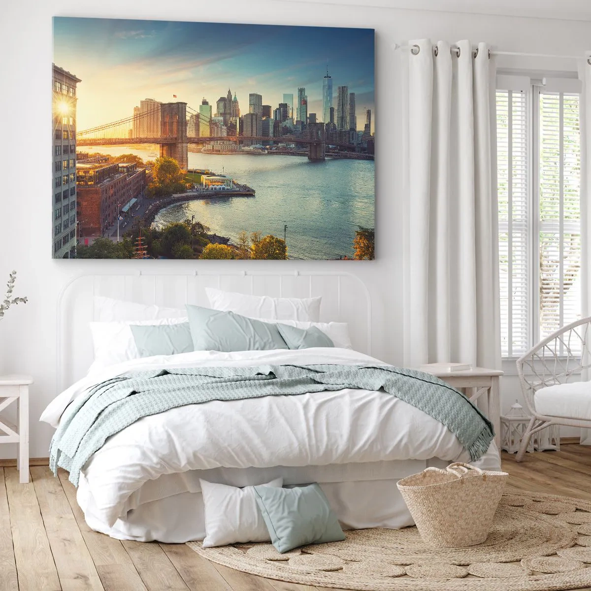 Obraz na plátne - Panoráma mesta s mostom pri západe slnka - 70x50cm - Svitanie veľkomesta - Moderná nástenná dekorácia do obývacej izby a spálne ARTTOR