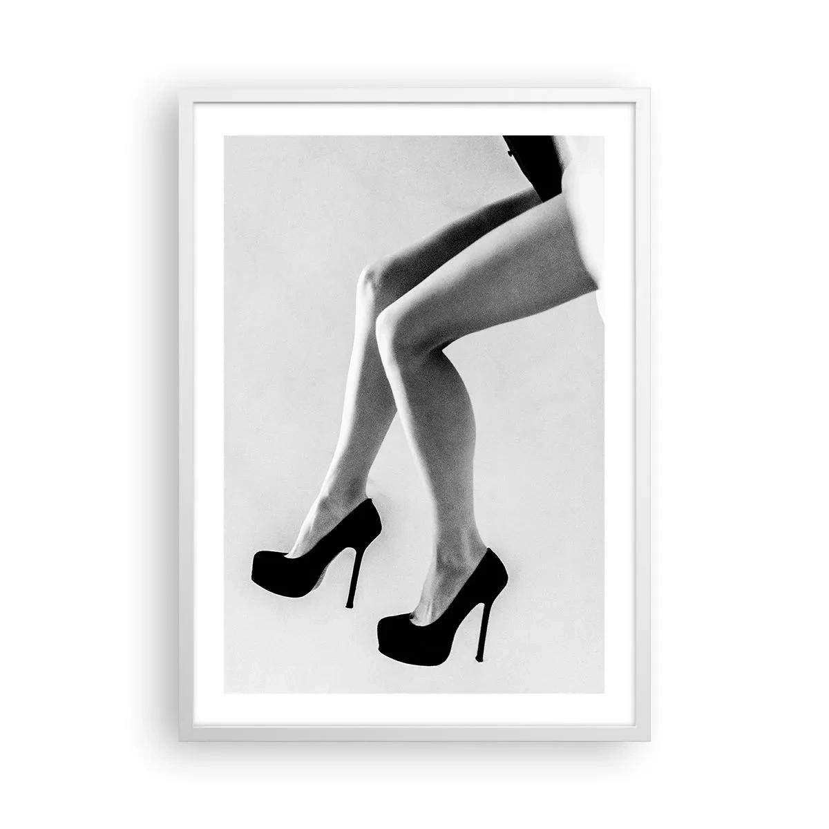 Plagát v bielom ráme - Večná ženskosť - 50x70 cm