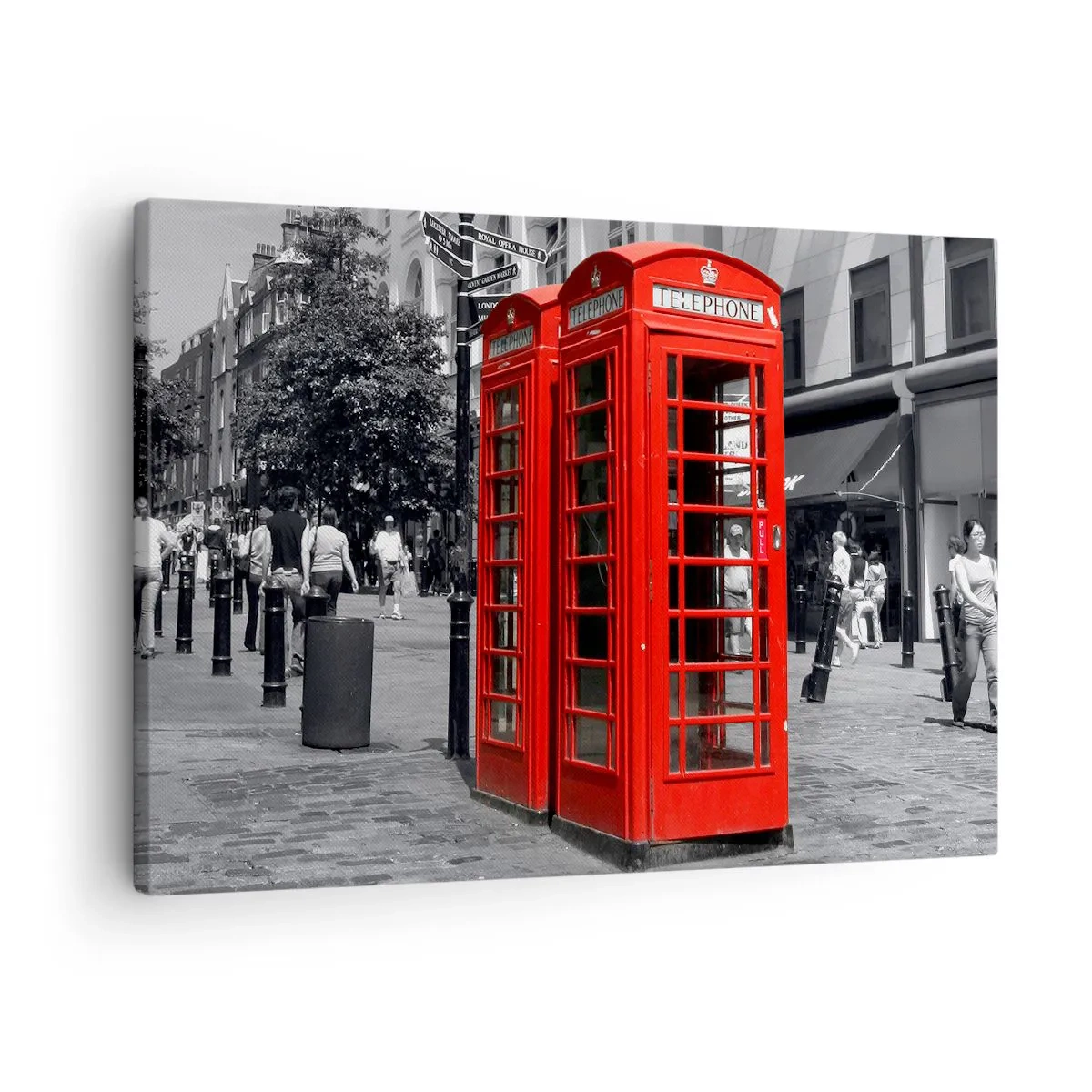 Obraz na plátne - Červené telefónne búdky na čiernobielom mestskom pozadí. - 70x50cm - Červené telefónne búdky - Moderná nástenná dekorácia do obývacej izby a spálne ARTTOR