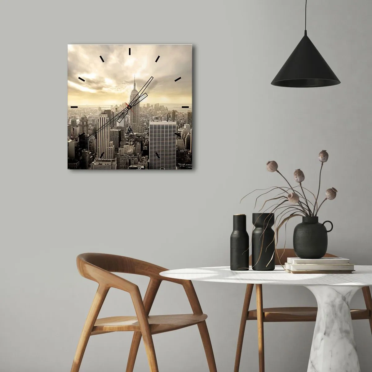 Nástenné hodiny - New York utkaný zo šedej - 30x30 cm