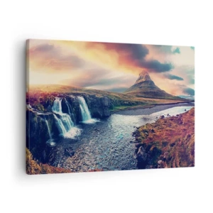 Obraz na plátne - Pohľad na vodopád a horu vo svetle zapadajúceho slnka - 70x50cm - V majestáte prírody - Moderná nástenná dekorácia do obývacej izby a spálne ARTTOR