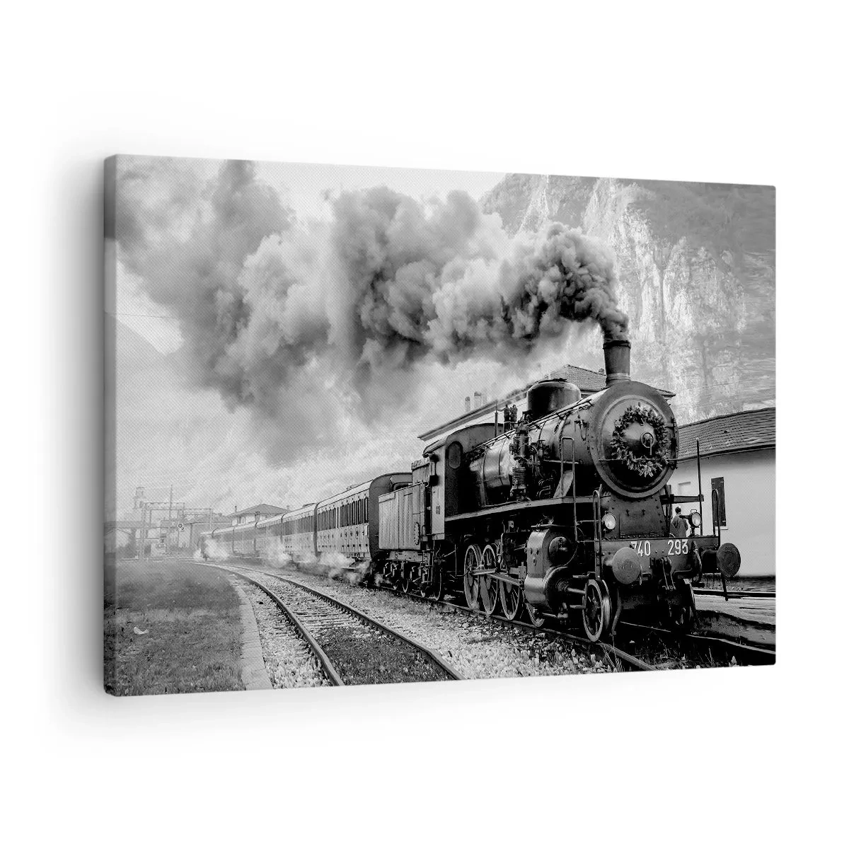 Obraz na plátne - Čiernobiela parná lokomotíva na pozadí horskej krajiny - 70x50cm - Stojí na stanici… - Moderná nástenná dekorácia do obývacej izby a spálne ARTTOR