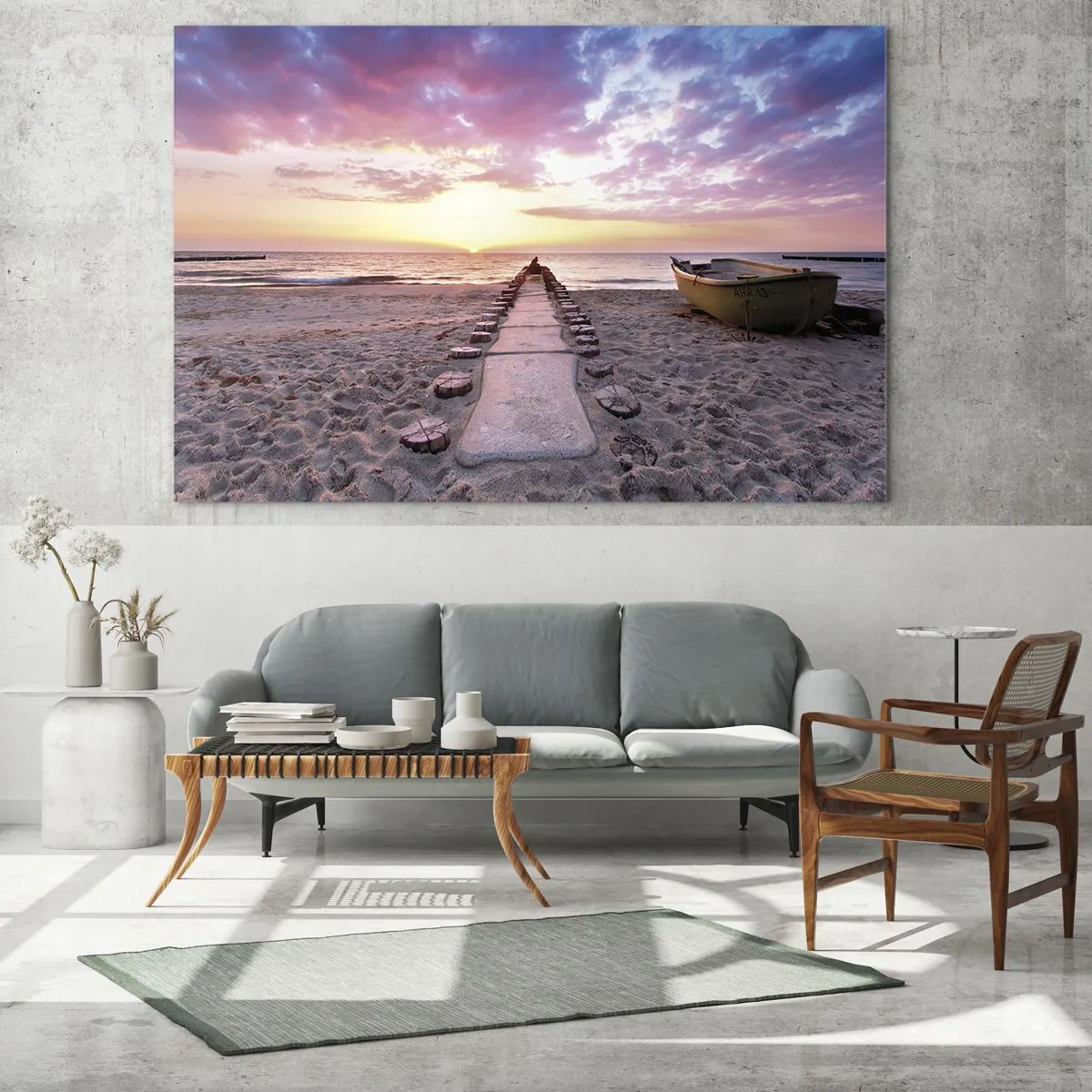 Obraz na skle - Západ slnka na pláži s loďou a mólom - 70x50cm - Okamih hlbokého zážitku - Moderná nástenná dekorácia do obývacej izby a spálne ARTTOR