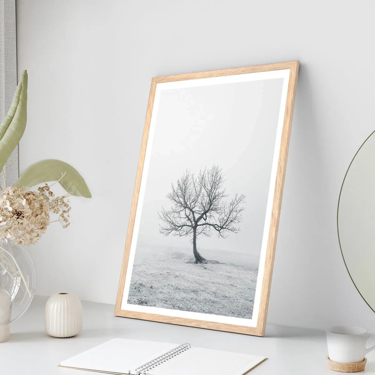 Plagát v ráme zo svetlého duba - Proti ničote - 61x91 cm