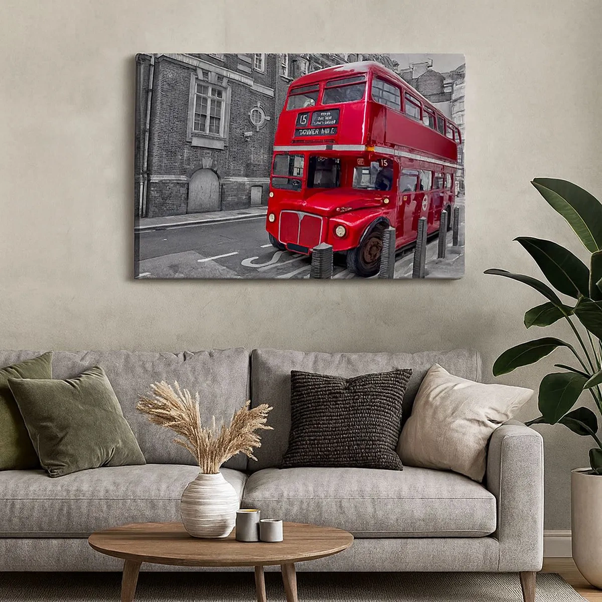 Obraz na plátne - Červený dvojposchodový autobus v Londýne na pozadí klasickej architektúry - 70x50cm - Vždy rovnaký - Moderná nástenná dekorácia do obývacej izby a spálne ARTTOR