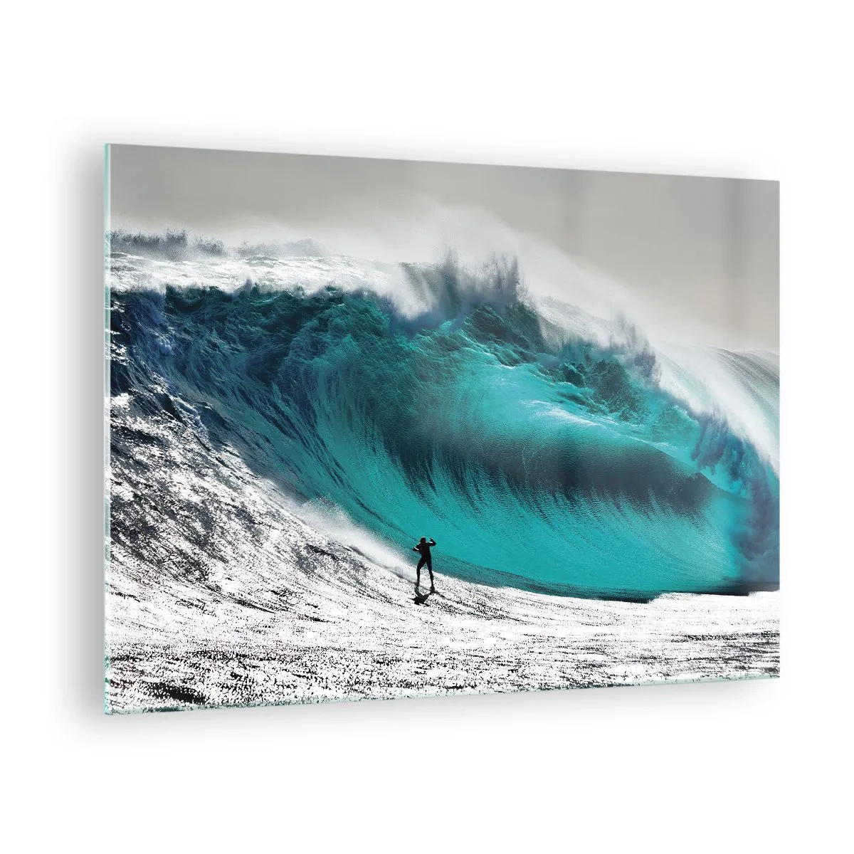 Obraz na skle - Surfer pred obrovskou vlnou - 70x50cm - Výzva prijatá - Moderná nástenná dekorácia do obývacej izby a spálne ARTTOR