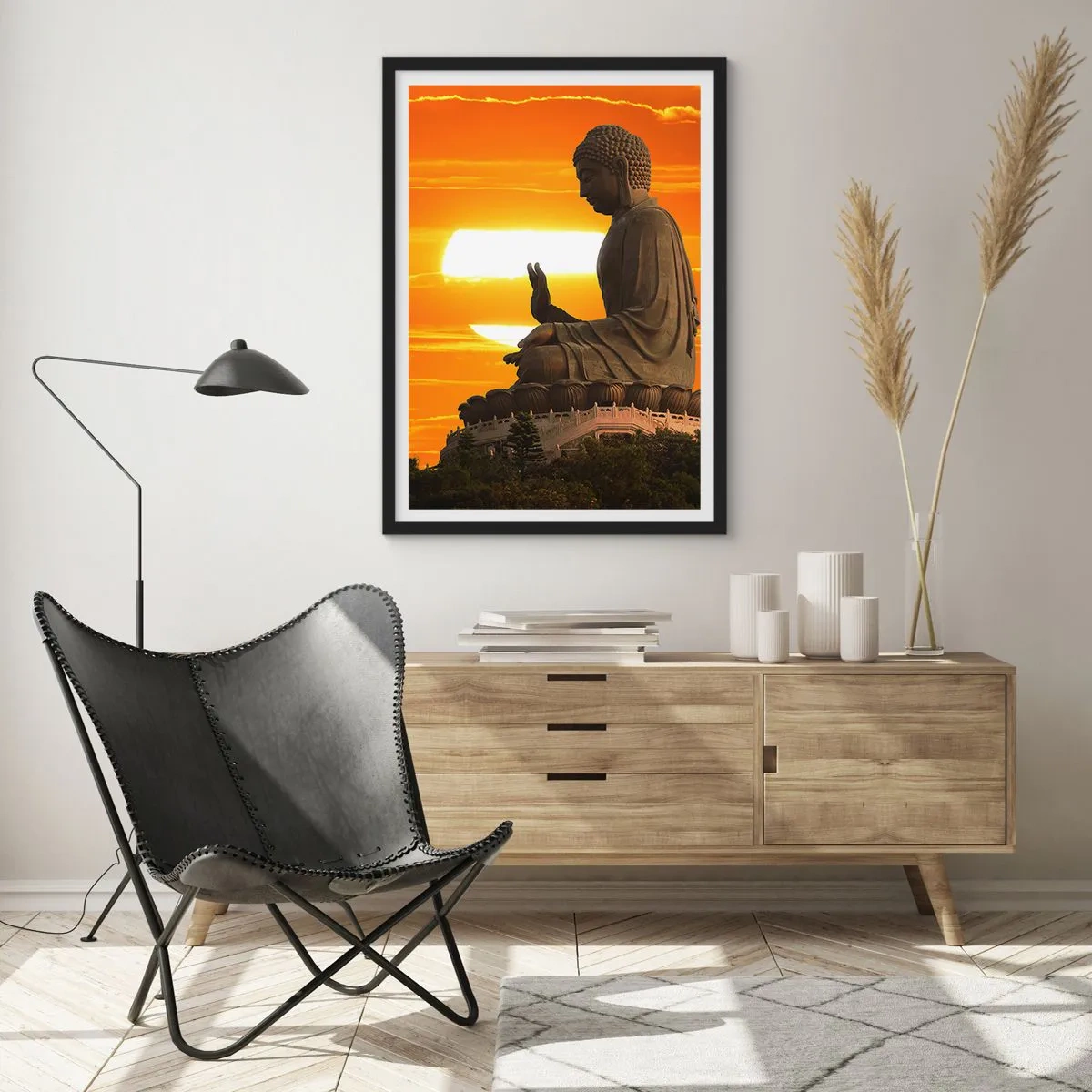 Plagát v čiernom ráme - Socha Budhu na oranžovej oblohe - 50x70cm - Bez strachu zo sveta - Moderná nástenná dekorácia do obývacej izby a spálne ARTTOR