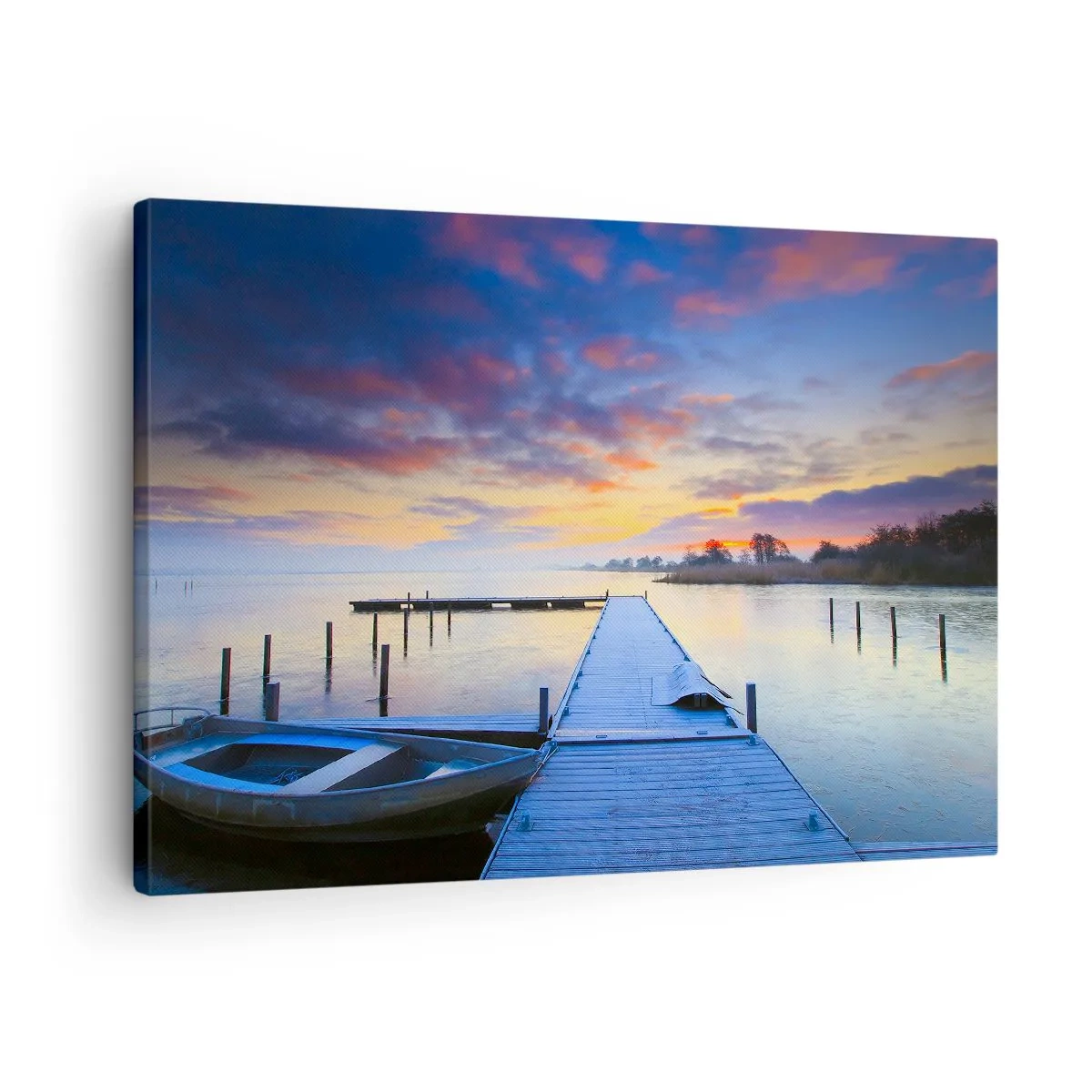 Obraz na plátne - Mólo pri jazere pri západe slnka s loďkou na brehu - 70x50cm - Fialovo-zlatý pokoj - Moderná nástenná dekorácia do obývacej izby a spálne ARTTOR