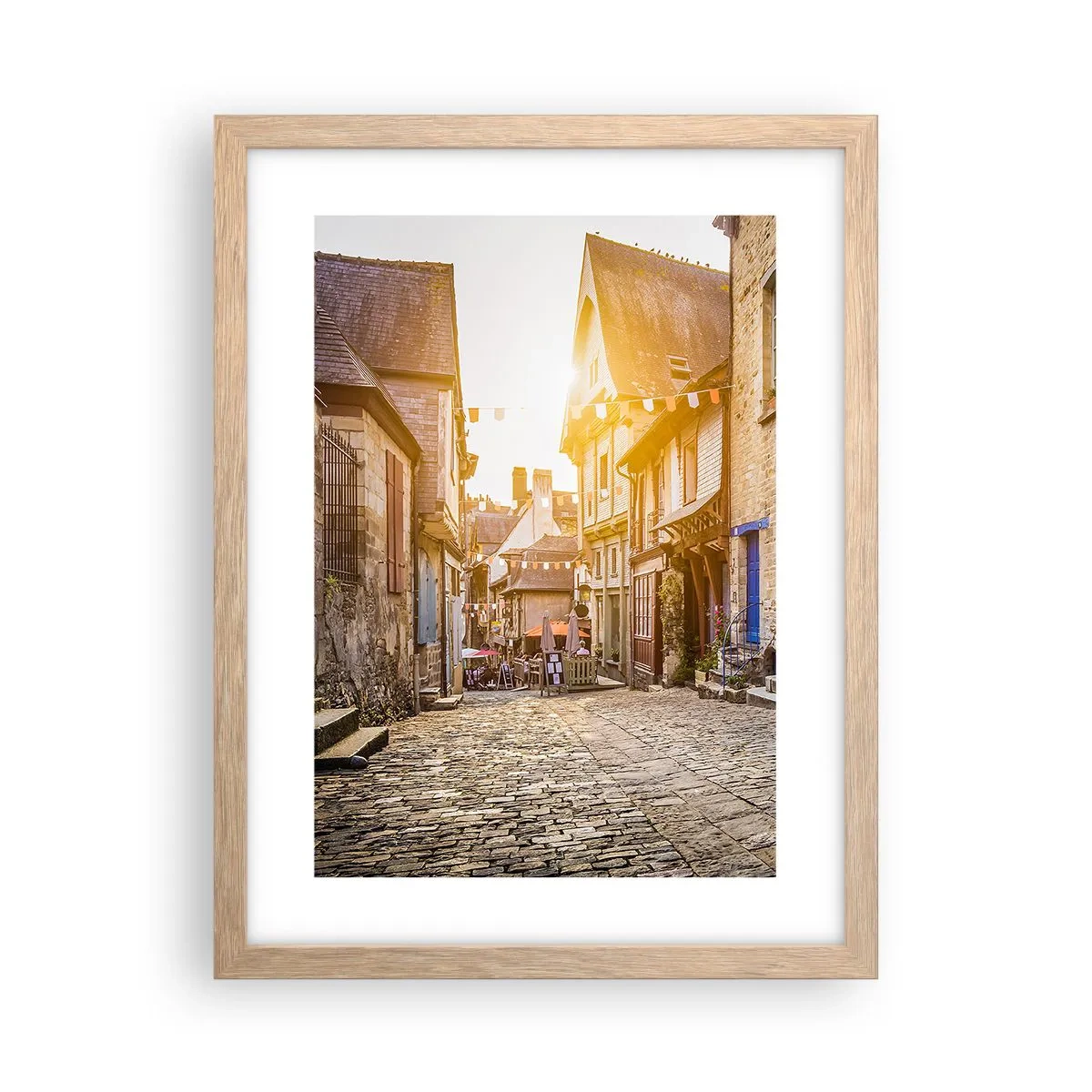 Plagát v ráme zo svetlého duba - Biely duch mestečka - 30x40 cm
