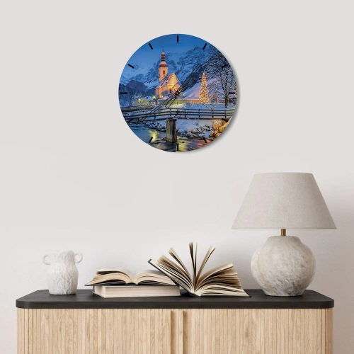 Nástenné hodiny - Kostol v zimnom prostredí s vianočným stromčekom - 30x30cm - Duch Vianoc - Moderná nástenná dekorácia do obývacej izby, kuchyne a spálne ARTTOR