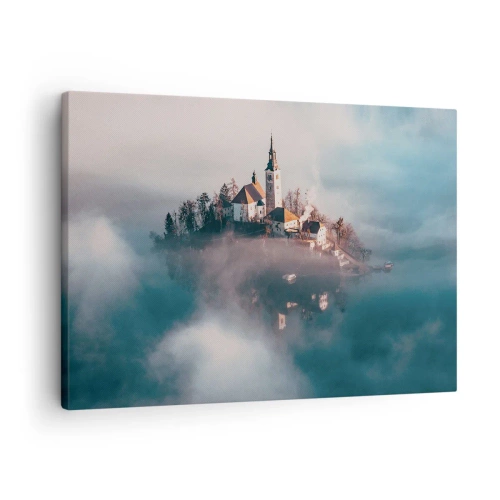 Obraz na plátne - Malebný ostrov s kostolom obklopeným hmlou - 70x50cm - Ostrov snov - Moderná nástenná dekorácia do obývacej izby a spálne ARTTOR