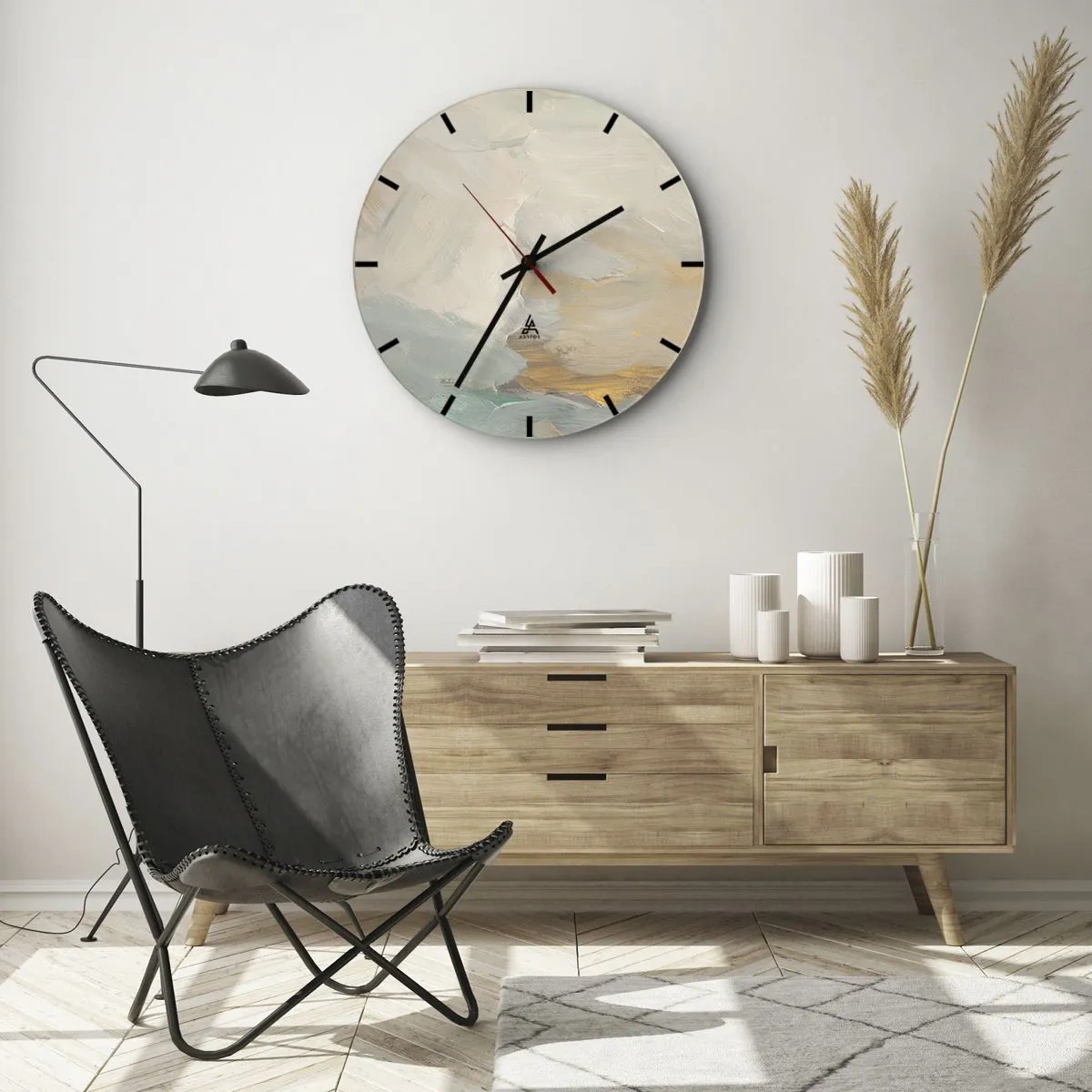 Nástenné hodiny - Jemné ťahy štetcom v béžovej, modrej a zlatej farbe - 30x30cm - Abstrakcia – krajina nehy - Moderná nástenná dekorácia do obývacej izby, kuchyne a spálne ARTTOR